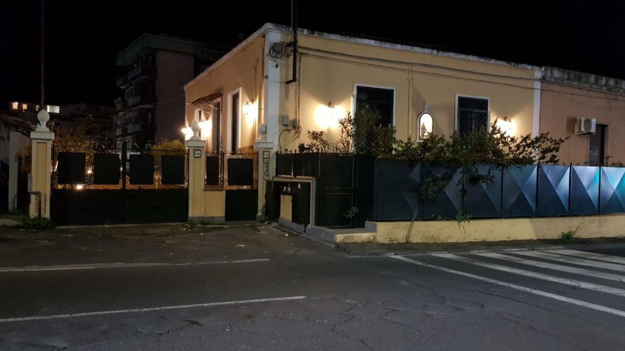 ホテル Casale カターニア エクステリア 写真